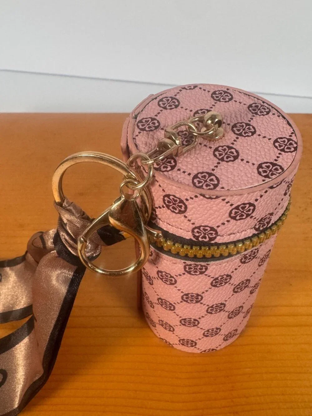 Keychain, purse vintage style mini synthetic leather lip stick hold